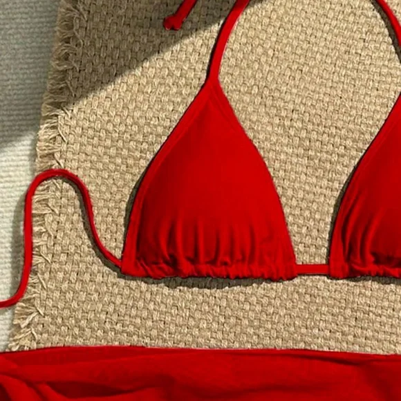 Red Bikini Set - Picture 3 of 4